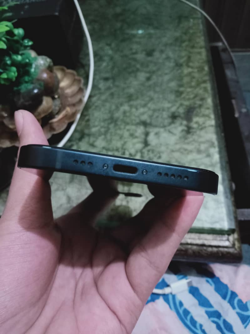 iphone 12 jv 1