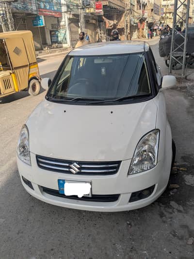 Suzuki swift dlx 1.3 navigation