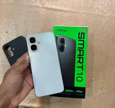 Infinix smart 10 4/64