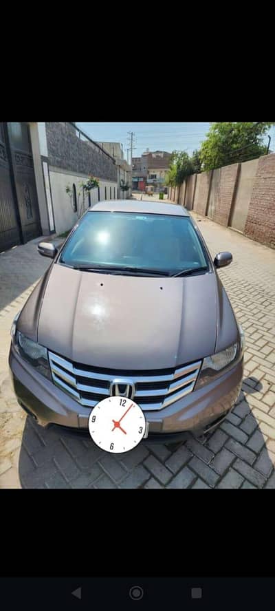 honda city 2015 model . . . . . brand new car almost 85 percent jenion