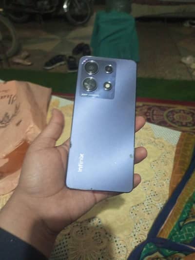 INFNIX NOTE 30 4g EXCHANGE POSSIBLE with camera phone or iphone 11