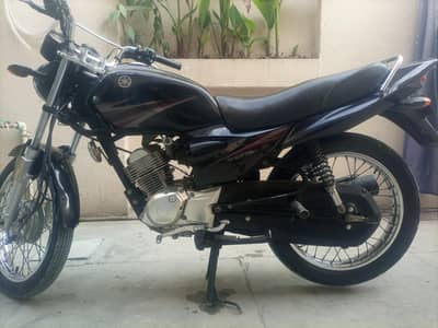 YB 125 Z   2021    black