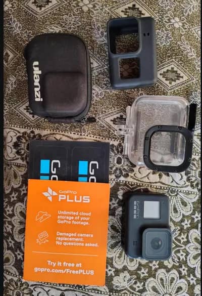 Go pro hero 8 action camera. Duel screen+ all accessories free