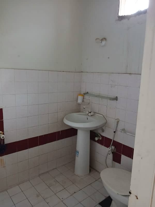 Portion For Rent *Code(15919)* 6