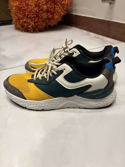 OUTFITTER SHOES ONE PIECE AVAILABLE 41 SIZE!