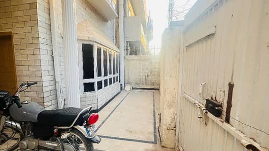 I-10/4 Beautiful 6Marla House For Sale