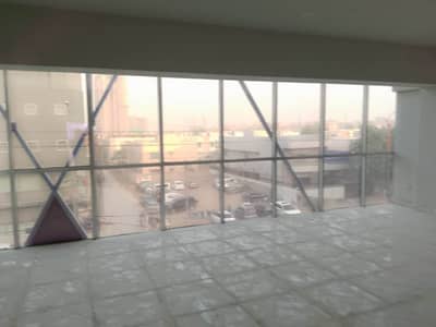 Dha Ph 7 Spacious 1,500 Sqft Office On First Floor | Main Khe Ittehad Prime Office Space Surrounded By Banks & Brands | Move-In Ready Office 24/7 Security, Water & High-Speed Lift | Reasonable Rent