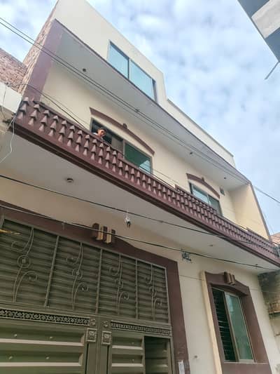 DOUBLE STORY HOUSE FOR RENT