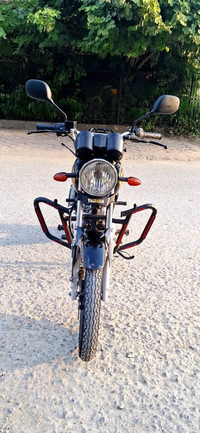 Yamaha YB 125Z-DX 2025