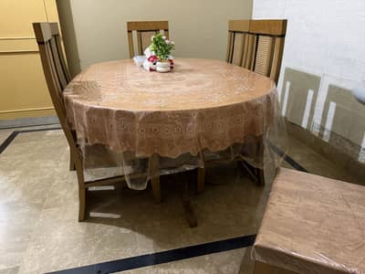 Dining table for sell only