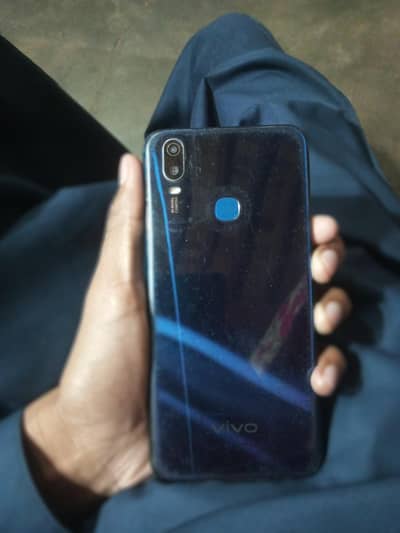 Vivo Y11 With Box
