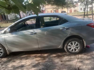 Toyota Corolla GLI 2014/2015 with power station