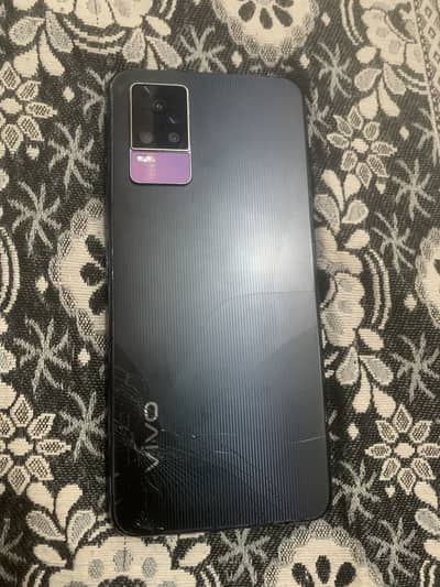 Vivo V21e