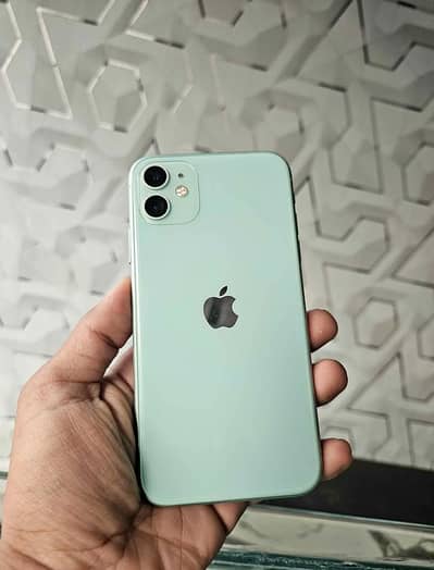 128 gb storage(jv), 90 battery health, 10/10 condition