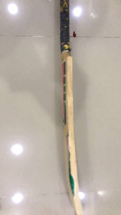 TAPE BALL BATS IN LOW PRICE