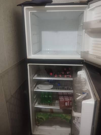 good condition 2 doors