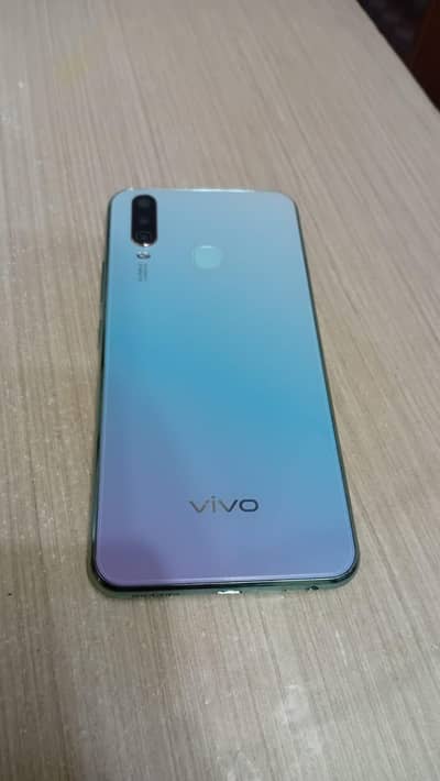Vivo Y17