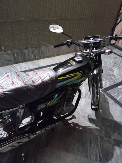 Honda CG 125 Bike New Condition