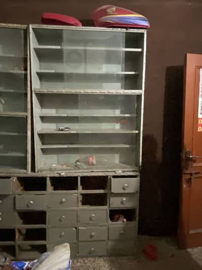 Office shelves and cabnets