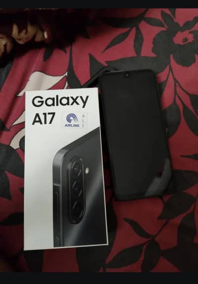 Samsung A17 - 256GB / 8GB