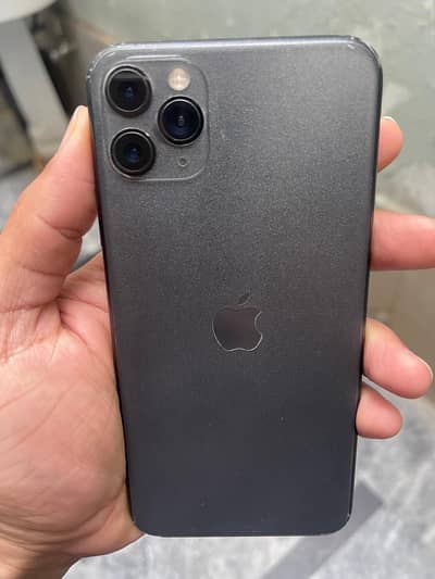 iPhone 11pro max 64gb pta