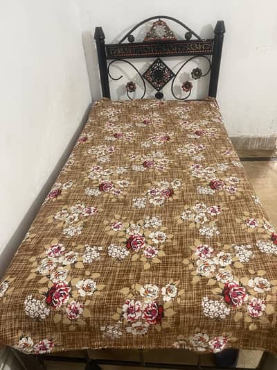 Single bed Iron