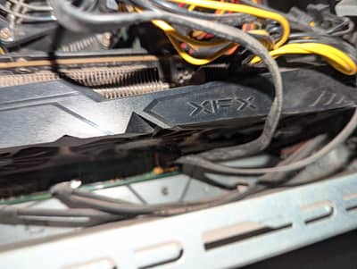 Xfx gaming card 8Gb rx590