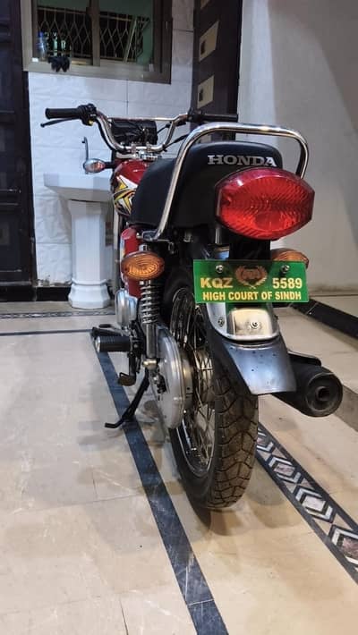 Honda CG 125 2025
