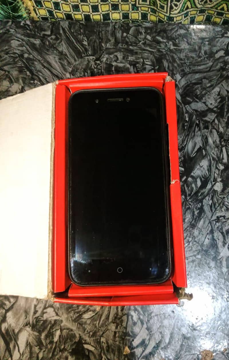 iTel a25 1