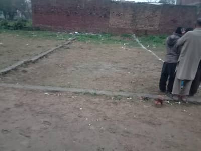 4 Marla plot for sale