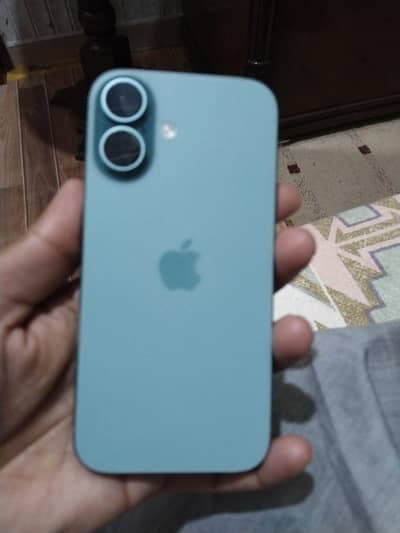 JV 16 128 GB bettry health 98 % 233 cycle condition 10/10 scractless