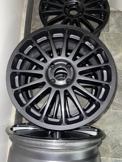 Rays Versus Turismo 17 Inch