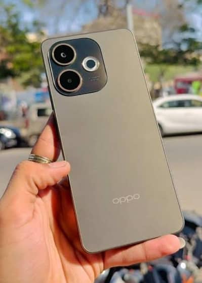 Oppo A5 Pro 8Ram 256 GB with Warranty Card Nd Box