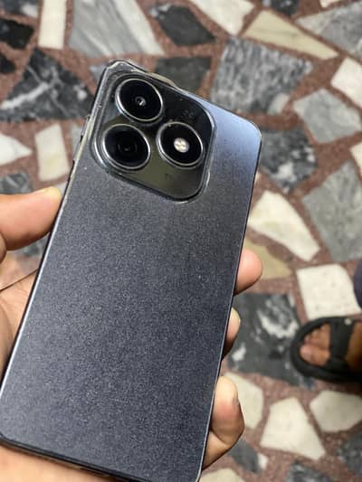 TECNO spark 20 8+8gb/256gb 10/9.5