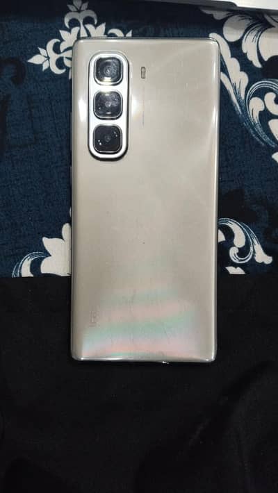 All OKAY CONDITION 10 10 original charger and box