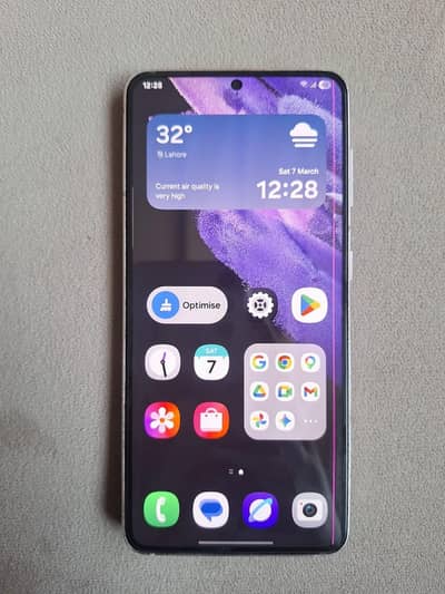 Samsung S21 5G 8/256GB pink line issue.