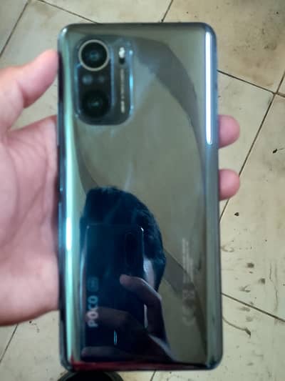 Poco f3 URGENT FOR SALE girne ke bad se panel kharab ha