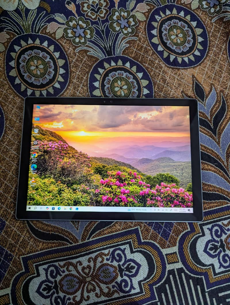 Microsoft surface pro 4 2