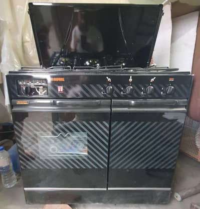 Un-used "Royal Brand" New Cooking Range with 3 Burners