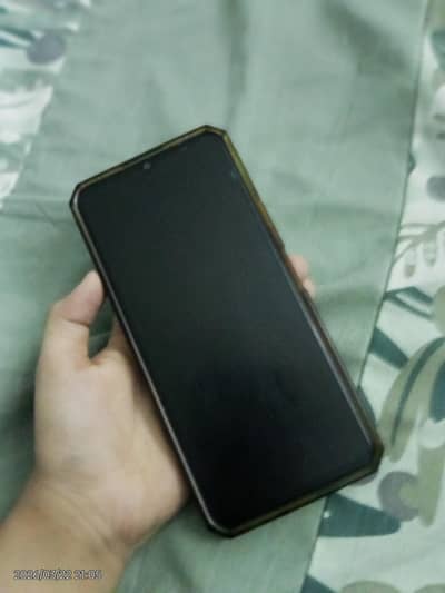 64 gb, 4 + 4 ram, processer 2.0 GHz Octa -core, version