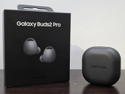 Samsung Galaxy buds 2 pro headphones