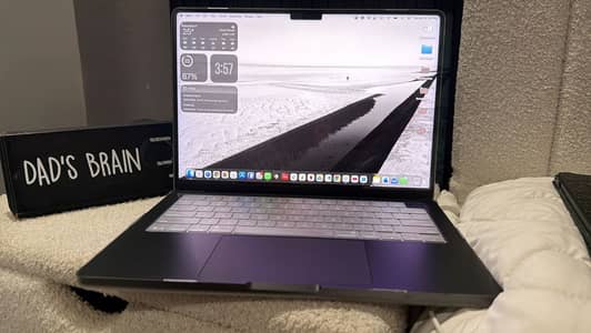 M5 pro 16gb/512gb 100% battery health