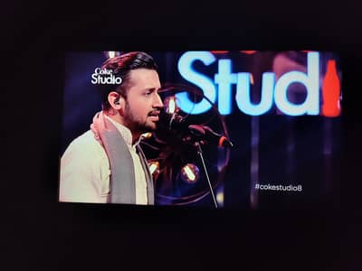 Smart led 33 inch with voice control airmouse built in