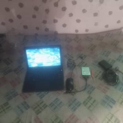 Intel core i3 6 generation 4 GB RAM DDR4 128 SSD 500 gb hard