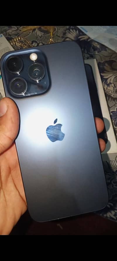Iphone 15 pro max 256GB Jv