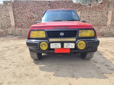 suzuki vitara jeep