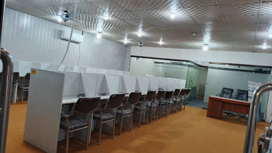 Ideal 1800 Sqft Full Furnish Office For Rent