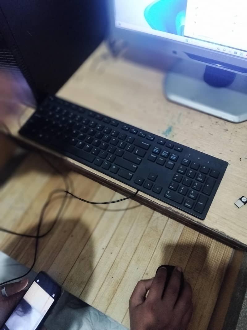 core i5 4 genretion 8 gb ram 9