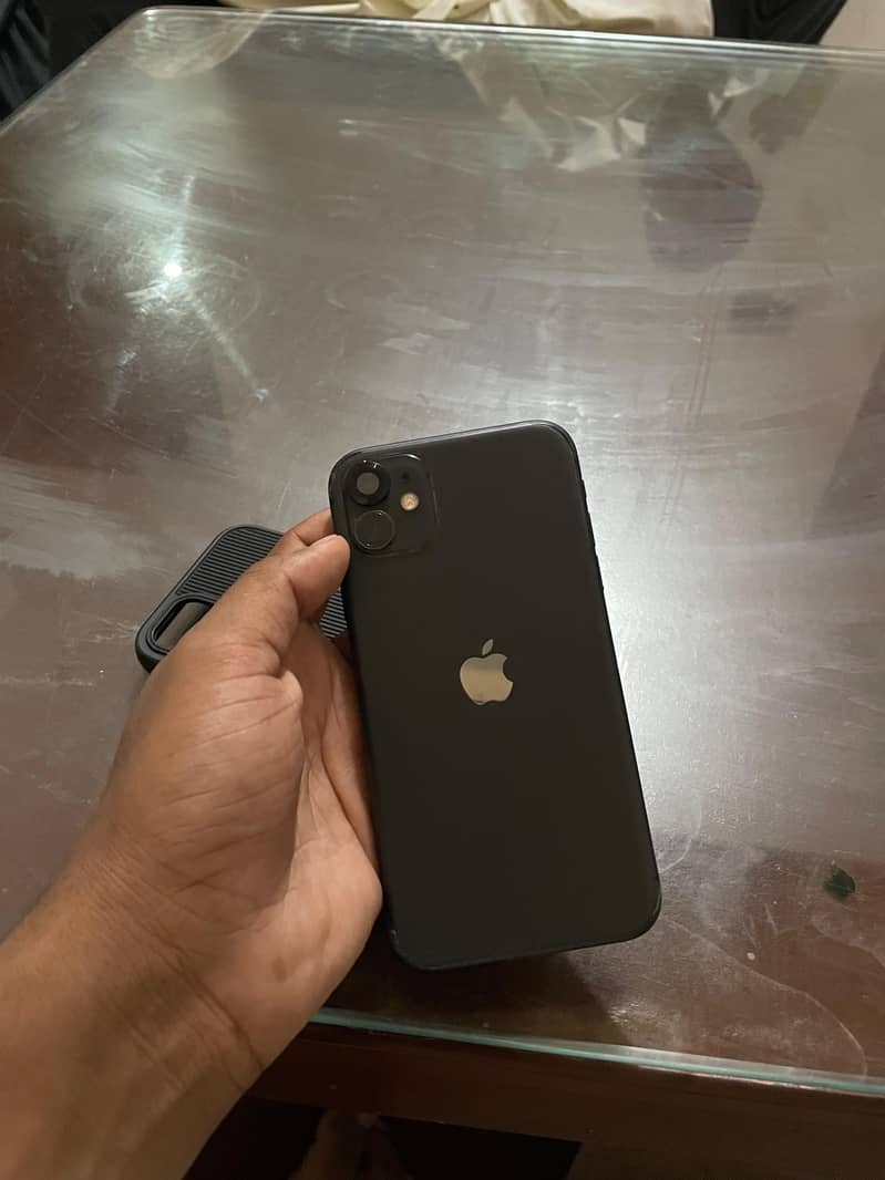 iPhone 11 9