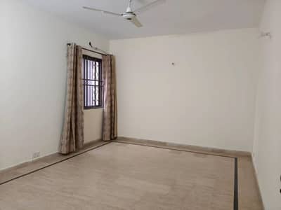 10 MARLA LOWER PORTION FOR RENT IN WAPDA TOWN